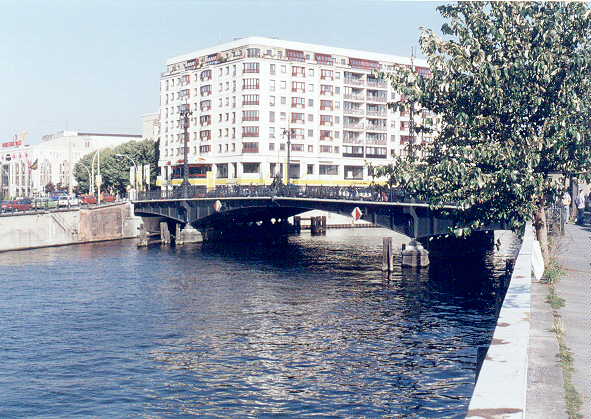 The Weidendammer Bridge, where the Friedrichstrasse crosses the river Spree, 1995
